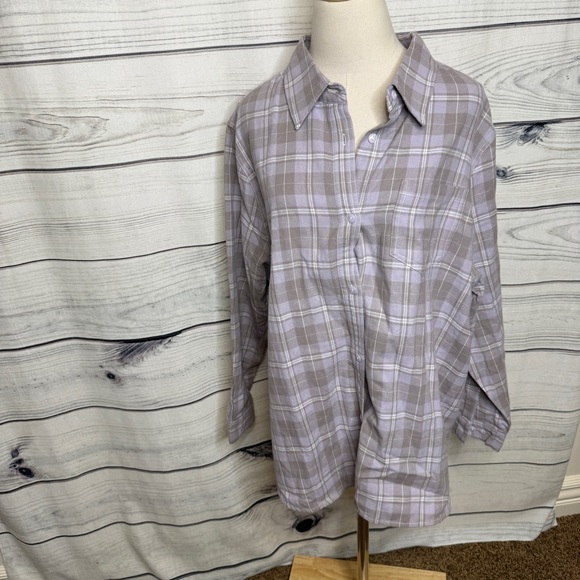 NorthStyle Tops - NorthStyle Women's Plaid Button Down Shirt in Gray and Lavender